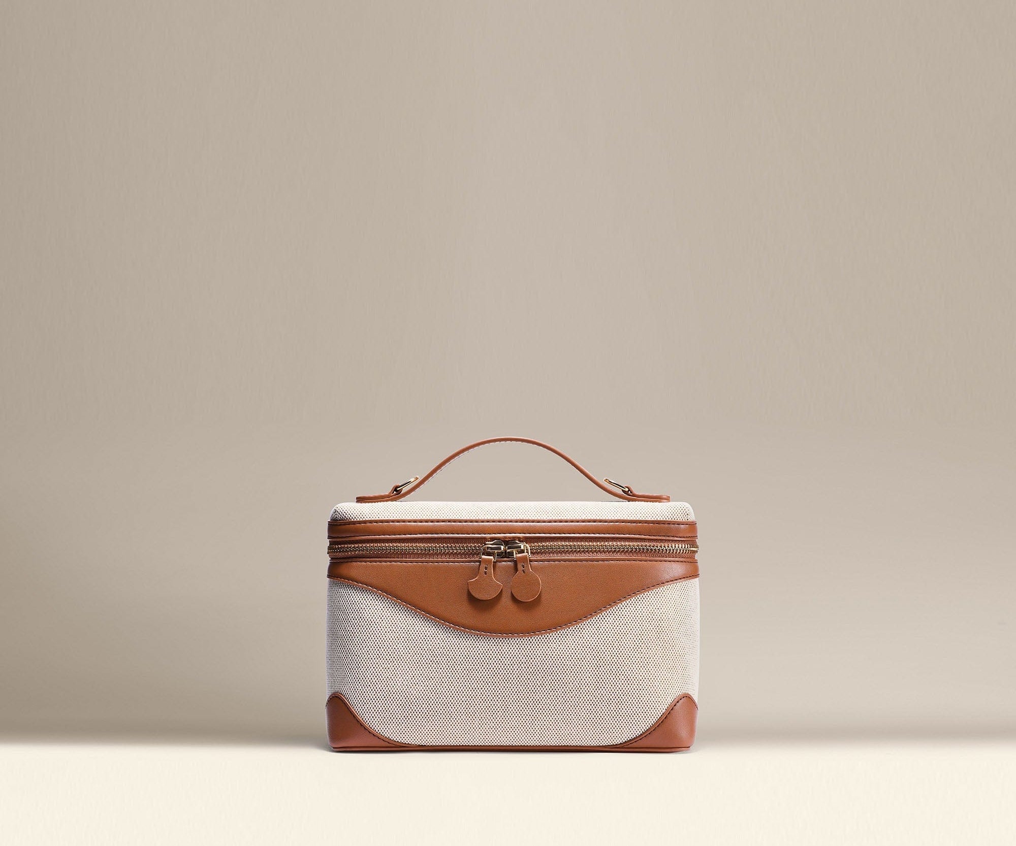 Order 4 pieces（ get extra 3 wallet as a freebie and 40 dollars shipping fee off）